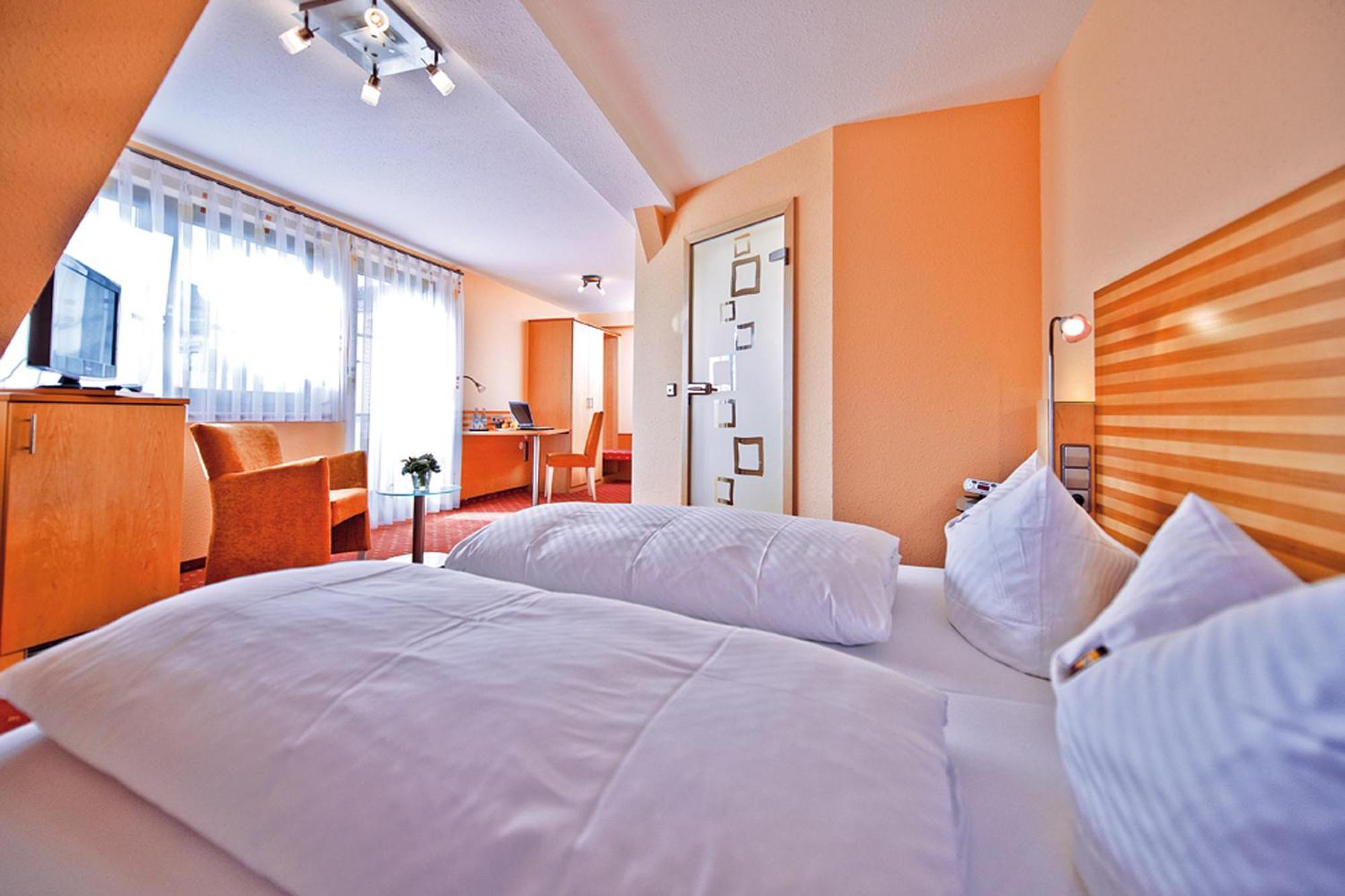 Danner'S Hotel Loewen Marschalkenzimmern Eksteriør billede